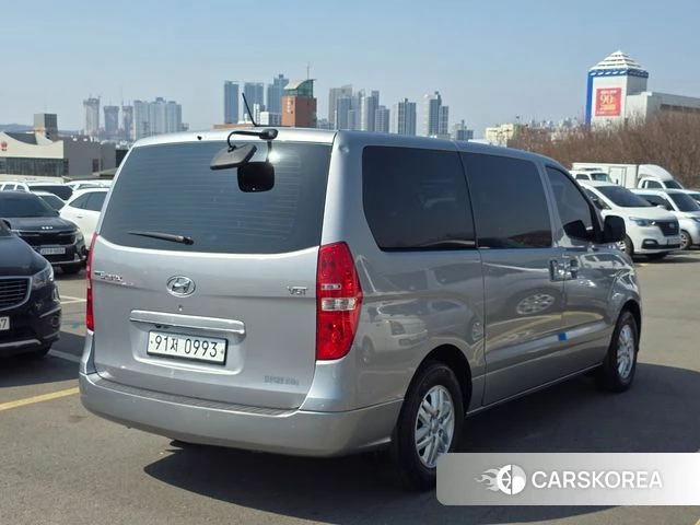 Hyundai The New Grand Starex id 3844951 из Кореи 16