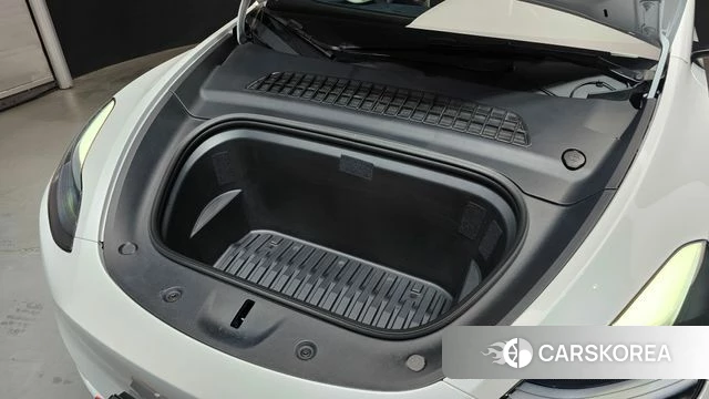 Tesla Model Y id 4493771 из Кореи 26