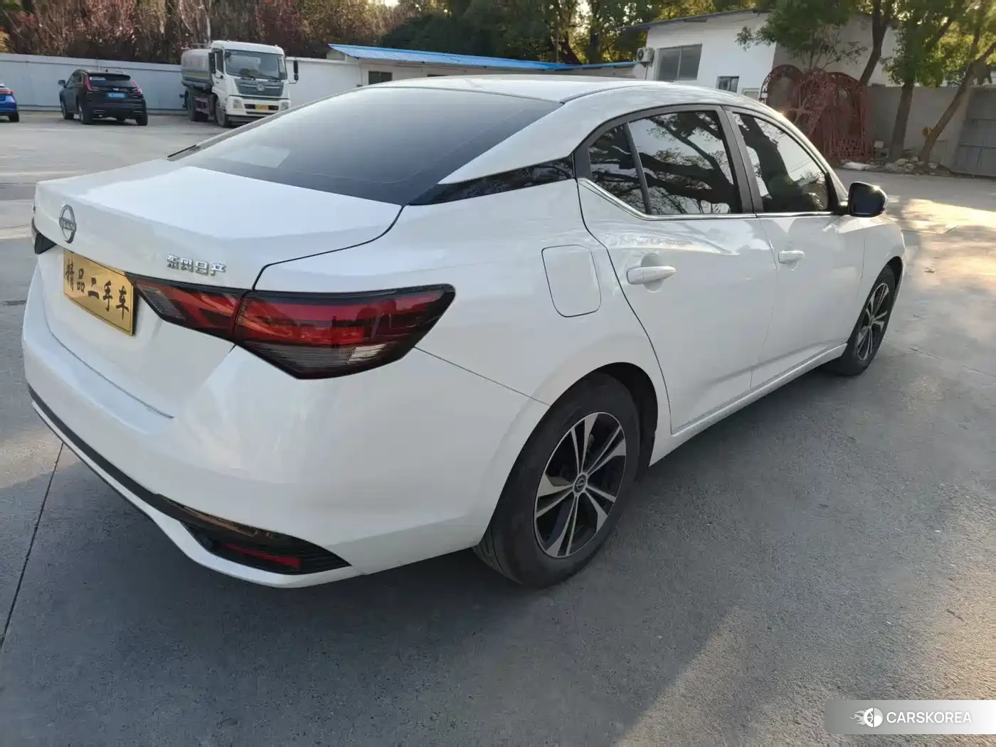Nissan Sylphy 2024 Белый из Китая, фото 6