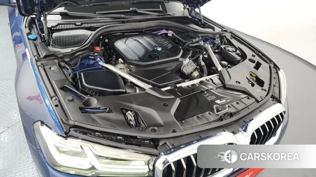 BMW 5 Series (G30) id 3551759 из Кореи 16