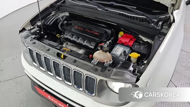 Jeep Renegade id 3601953 из Кореи 16