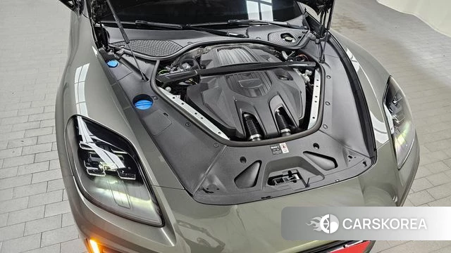 Porsche Panamera (976) id 4194188 из Кореи 29