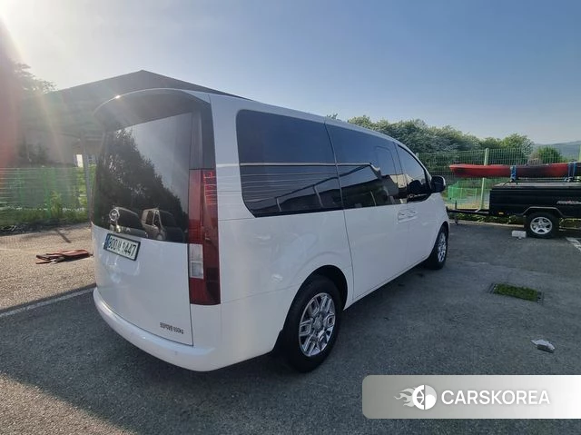 Hyundai Staria id 4206607 из Кореи 16