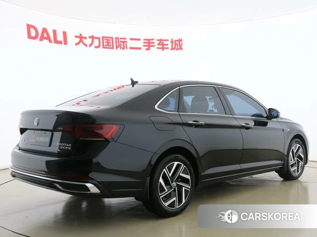Volkswagen Sagitar id 4291022 из Китая 12