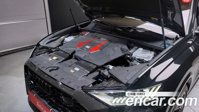 Audi RSQ8 (4M) id 2853394 из Кореи 16