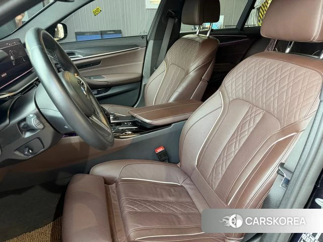 BMW 5 Series (G30) id 4577949 из Кореи 12