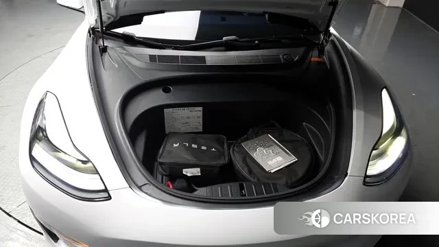 Tesla Model 3 id 3621487 из Кореи 16