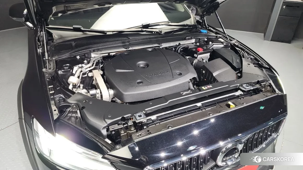 Volvo V60 Cross-Country 2nd Generation id 2137390 из Кореи 16