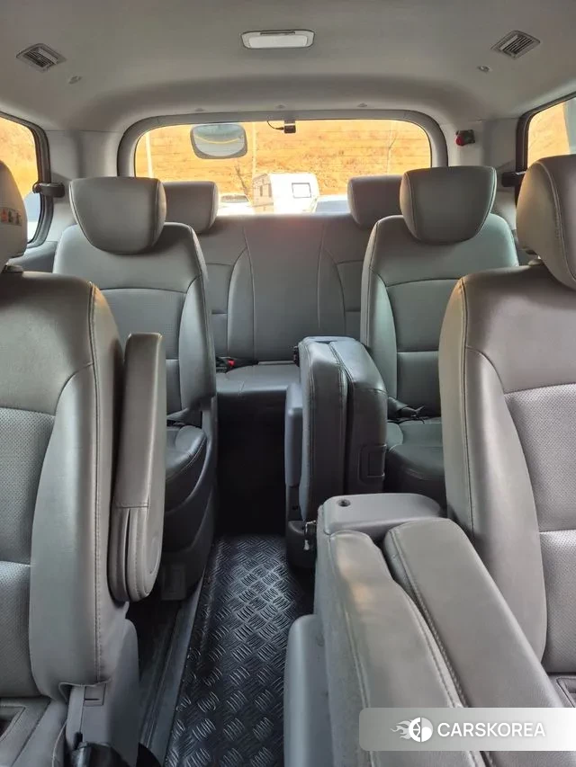 Hyundai The New Grand Starex 2018 Желтый из Кореи, фото 6