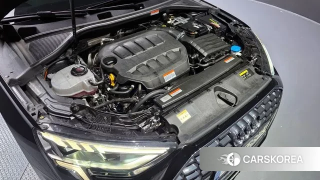 Audi A3 (8Y) id 3348014 из Кореи 16