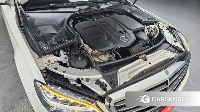 Mercedes-Benz C-Class W205 id 3509768 из Кореи 16