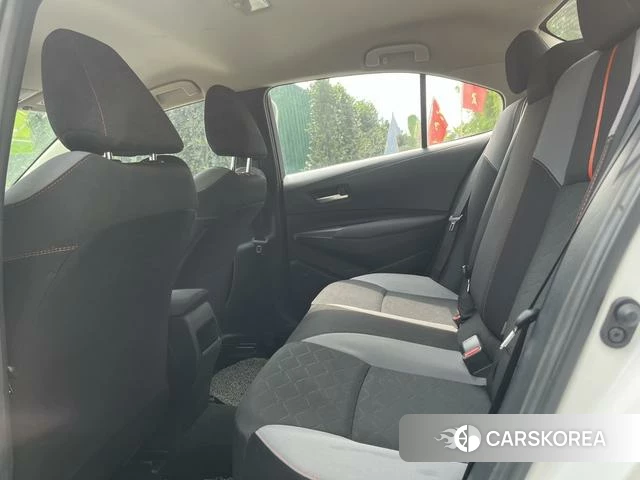 Toyota Corolla 2023 Белый из Китая, фото 6