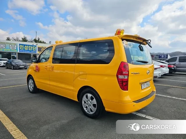 Hyundai The New Grand Starex id 3788727 из Кореи 16