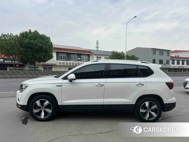 Volkswagen Tuyue id 4272233 из Китая 14
