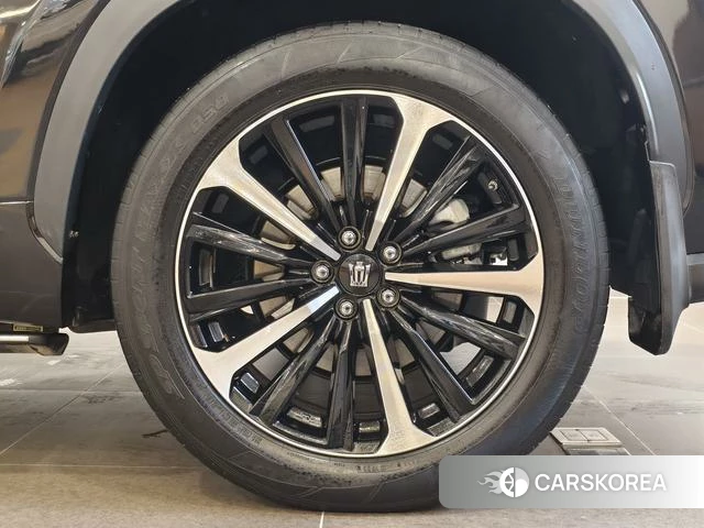 Toyota Crown Lufang id 4359580 из Китая 22