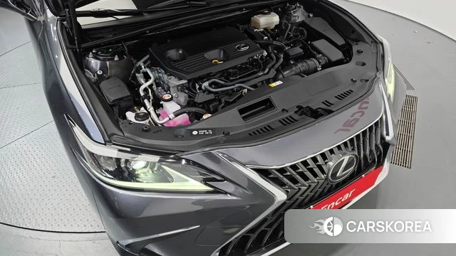 Lexus ES300h 7th generation id 4792817 из Кореи 31