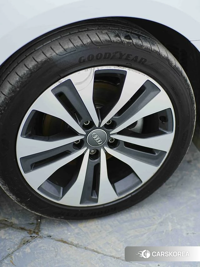 Audi A3 id 4387440 из Китая 22