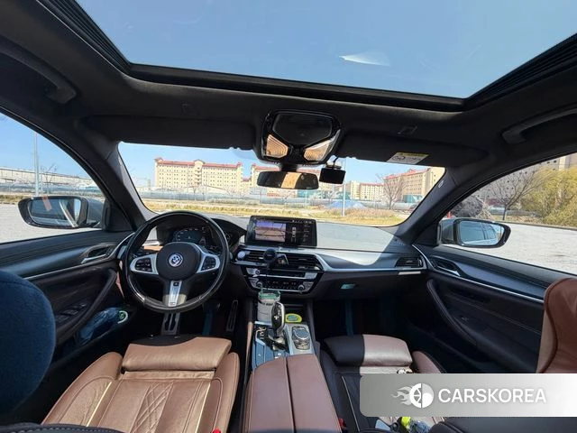 BMW 5 Series (G30) 2023 Серый из Кореи, фото 6