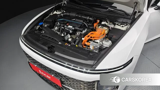 Hyundai Grandeur Hybrid (GN7) id 3026800 из Кореи 16