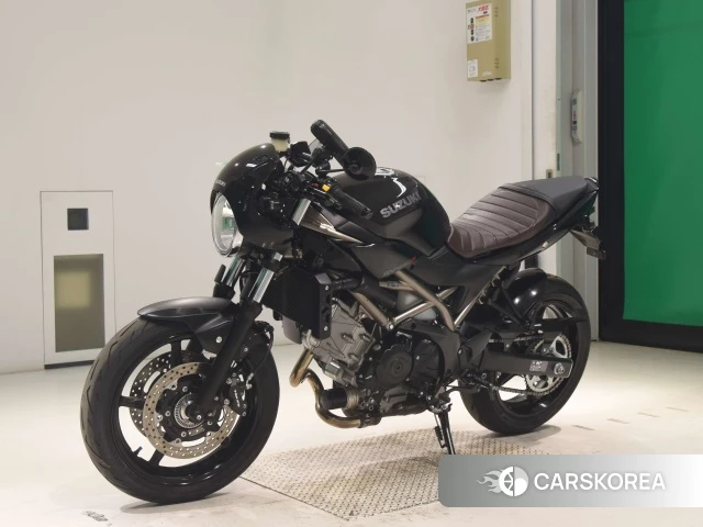 Проданный Suzuki SV650X 2022 из Японии, фото 3