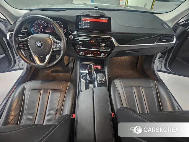 BMW 5 Series (G30) id 4310849 из Кореи 16
