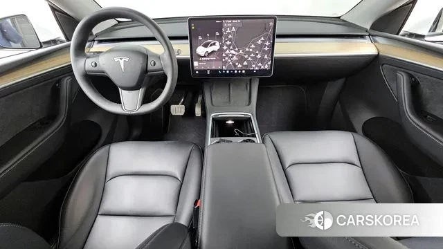 Tesla Model Y id 3605952 из Кореи 16
