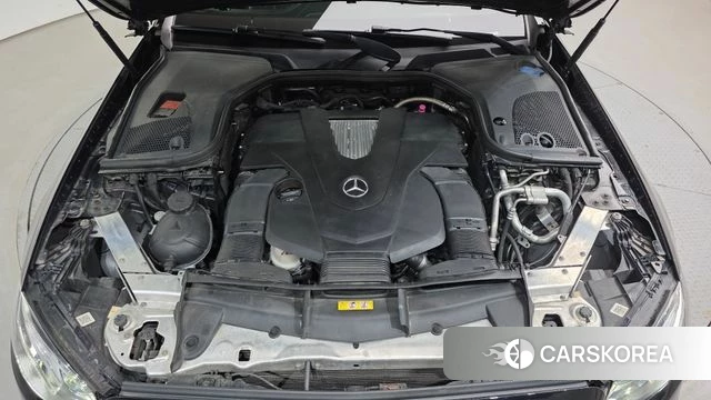 Mercedes-Benz E-Class W213 id 4610505 из Кореи 28