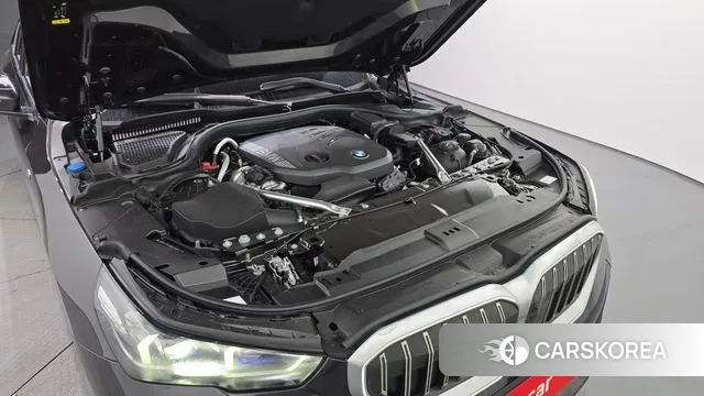 BMW 5 Series (G60) id 3689453 из Кореи 16