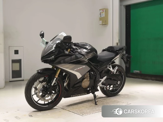Проданный Honda CBR400R 2023 из Японии, фото 4