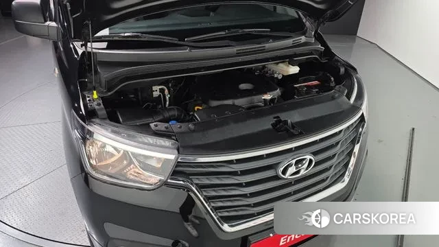 Hyundai The New Grand Starex id 3474486 из Кореи 16