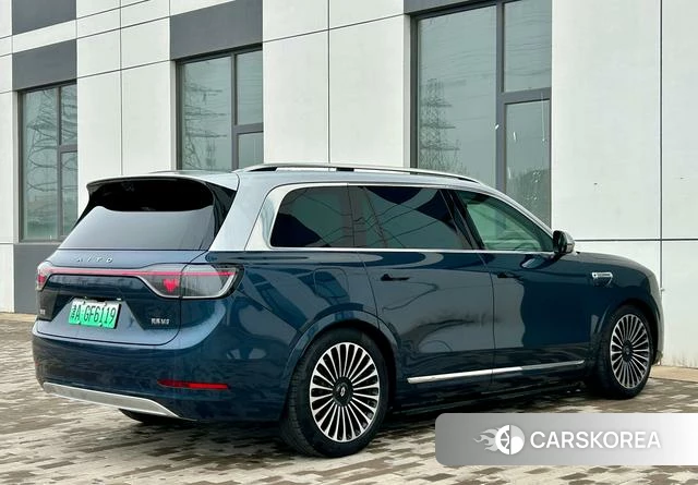 AITO Ask the world M9 2025 Синий из Китая, фото 6