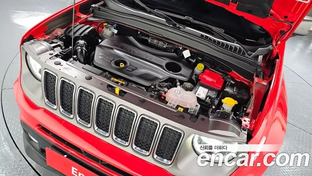 Jeep Renegade id 2375335 из Кореи 16