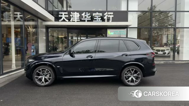 BMW X5 2025 Черный из Китая, фото 6