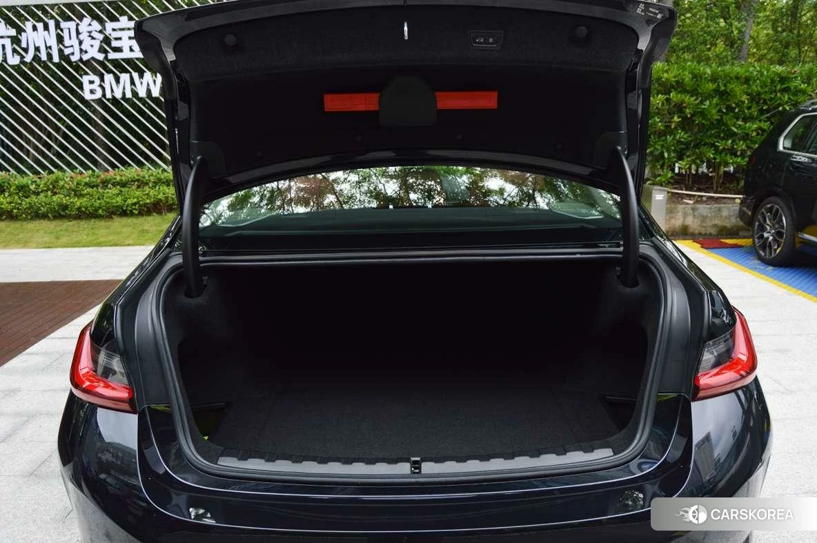 BMW i3 id 4461825 из Китая 11