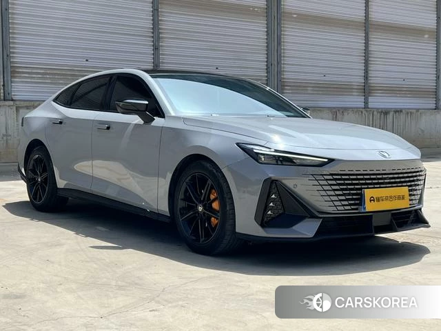 Chang'an UNI-V 2022 Серебристо-серый из Китая, фото 6
