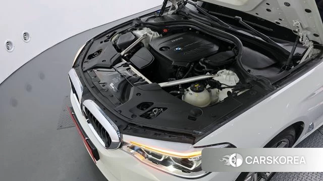 BMW 5 Series (G30) id 4197240 из Кореи 16