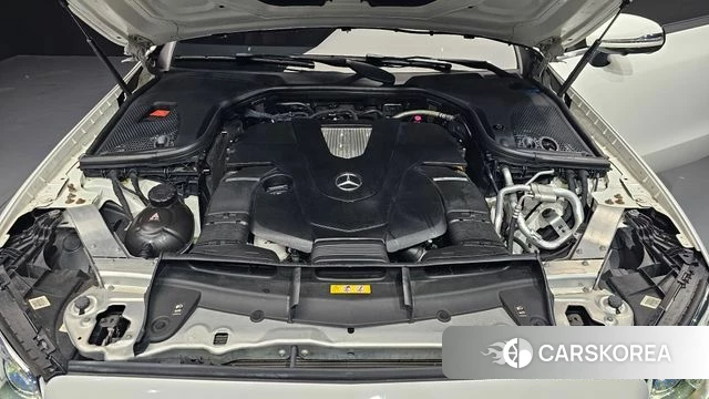 Mercedes-Benz E-Class W213 id 3942531 из Кореи 16