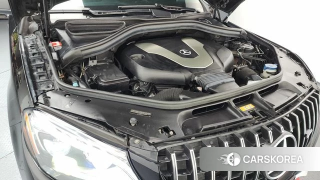 Mercedes-Benz GLE - Class W166 id 3814477 из Кореи 16