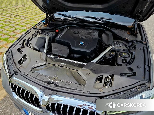 BMW 5 Series (G30) id 4489513 из Кореи 14