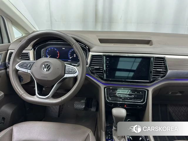 Volkswagen Weiran id 4278519 из Китая 24
