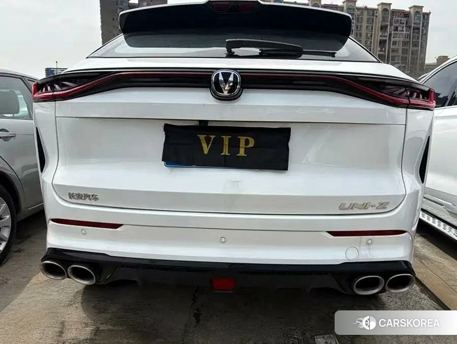 Chang'an UNI-Z 2024 Белый из Китая, фото 6