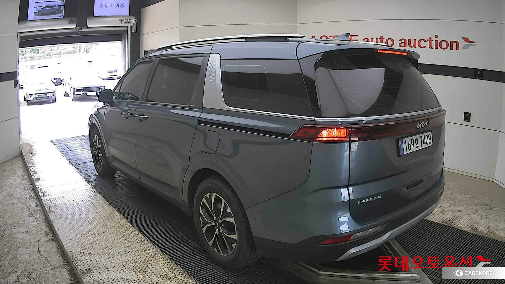 Kia Carnival id 4347343 из Кореи 34