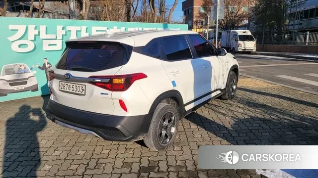 Kia Seltos id 3619157 из Кореи 16