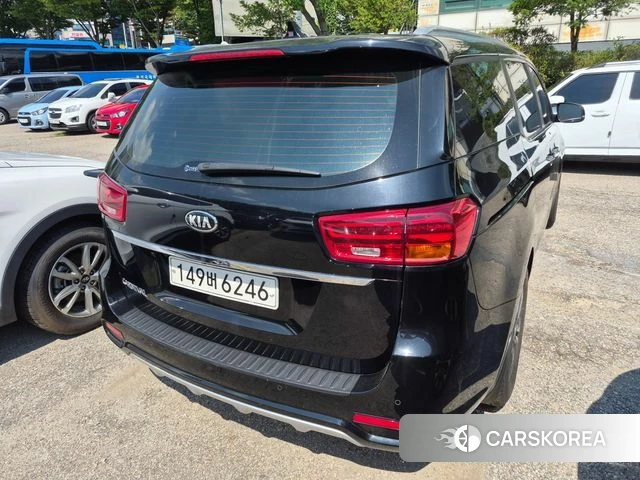 Kia The New Carnival id 4654763 из Кореи 11