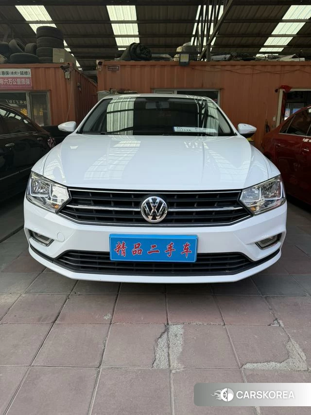 Volkswagen Bora 2021 Белый из Китая, фото 6