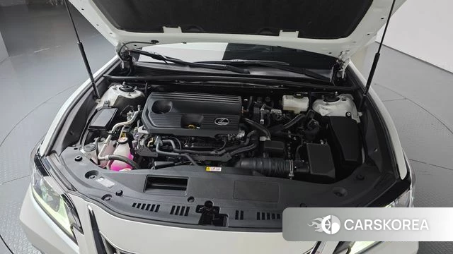 Lexus ES300h 7th generation id 4892788 из Кореи 16