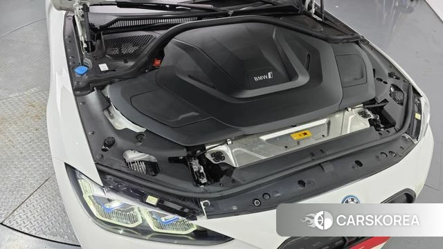 BMW i4 id 4675594 из Кореи 29