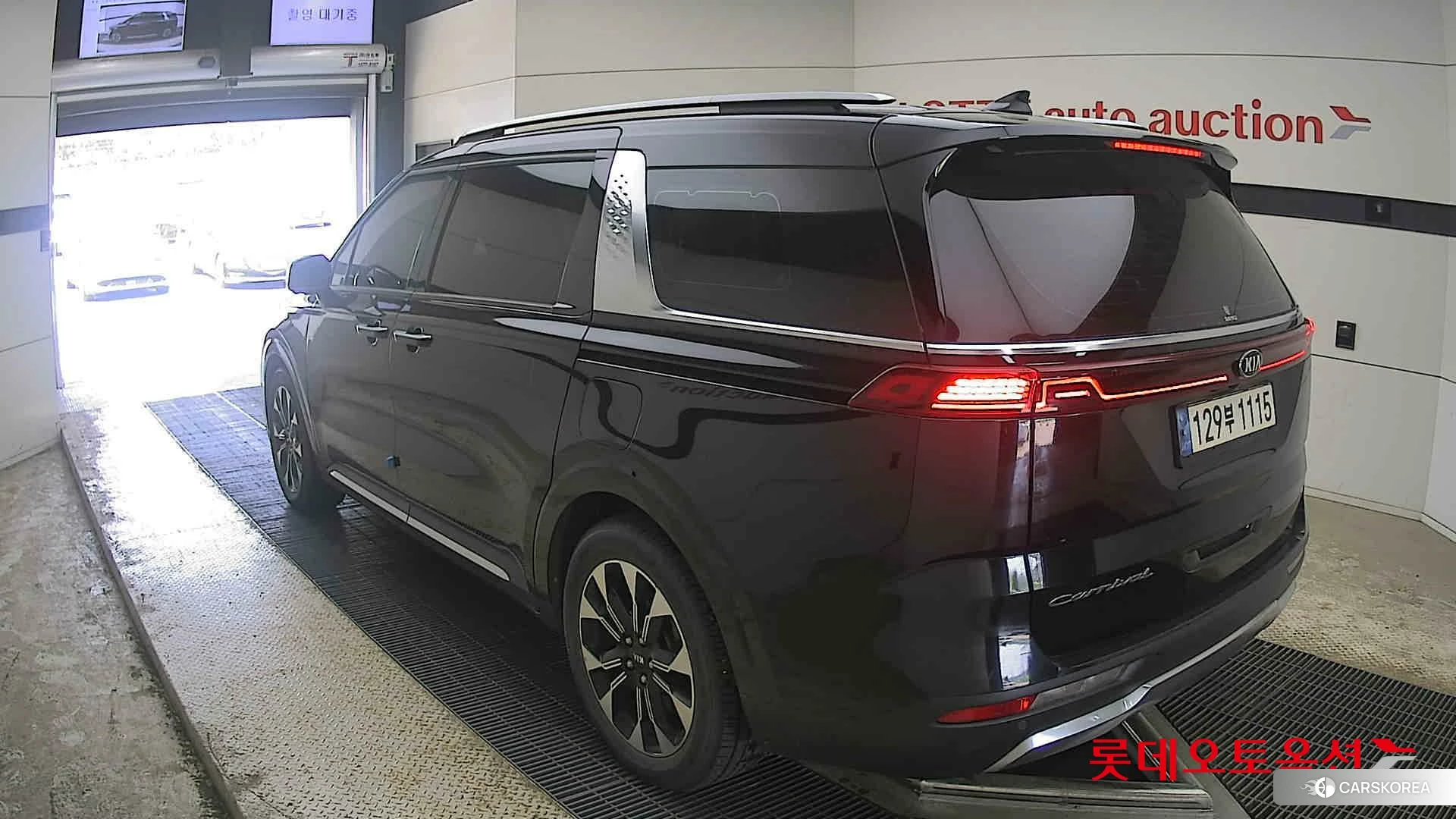 Kia Carnival id 4289625 из Кореи 33