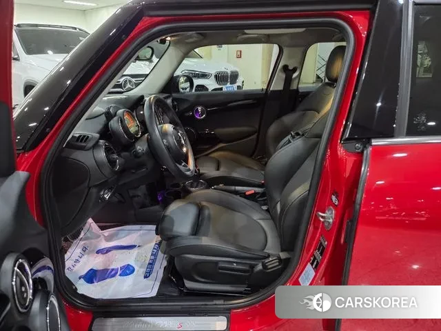 Mini Cooper S id 3469455 из Кореи 16