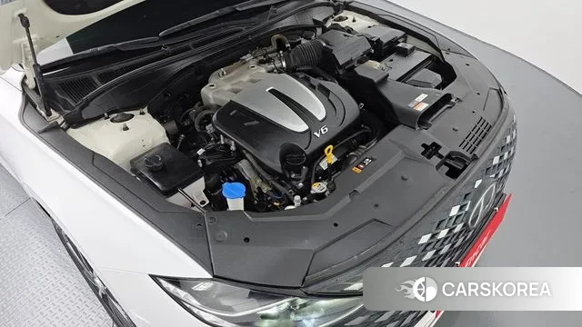 Hyundai The New Grandeur IG id 3342417 из Кореи 16